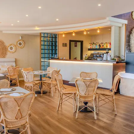 Otel Vive Costa Azul